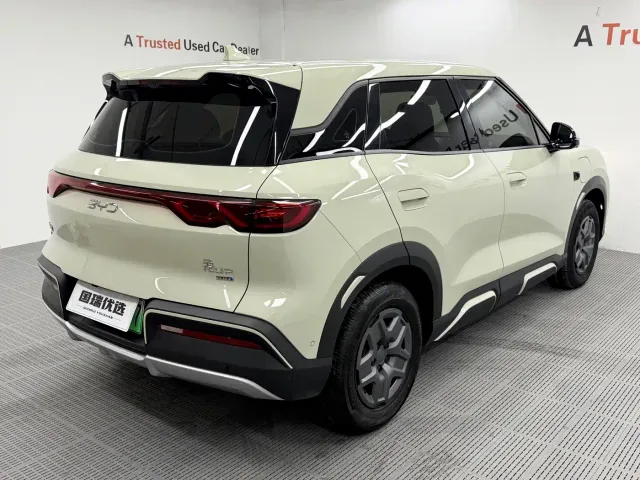 BYD Yuan UP — Фото автомобиля 5