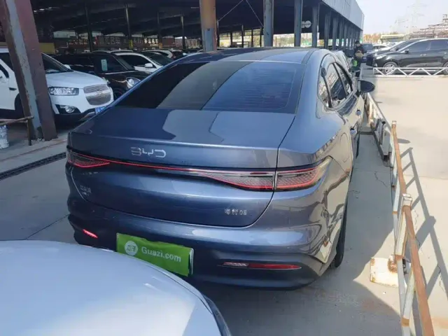 BYD Seal 05 DM-i — Фото автомобиля 5