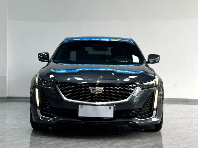 Cadillac CT5 — Фото автомобиля 3