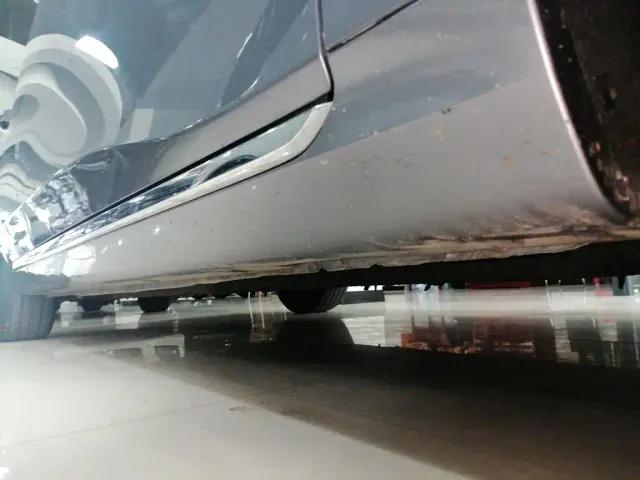 Hongqi H5 — Фото автомобиля 18