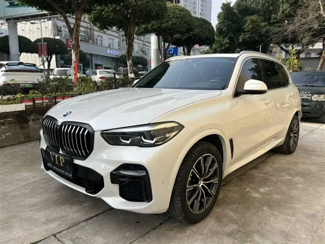 BMW X5 — Фото автомобиля 4