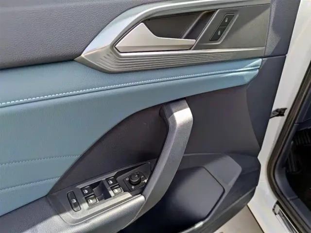 Volkswagen Tharu — Фото автомобиля 16