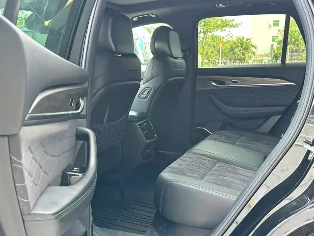 Geely Xingyue L — Фото автомобиля 9