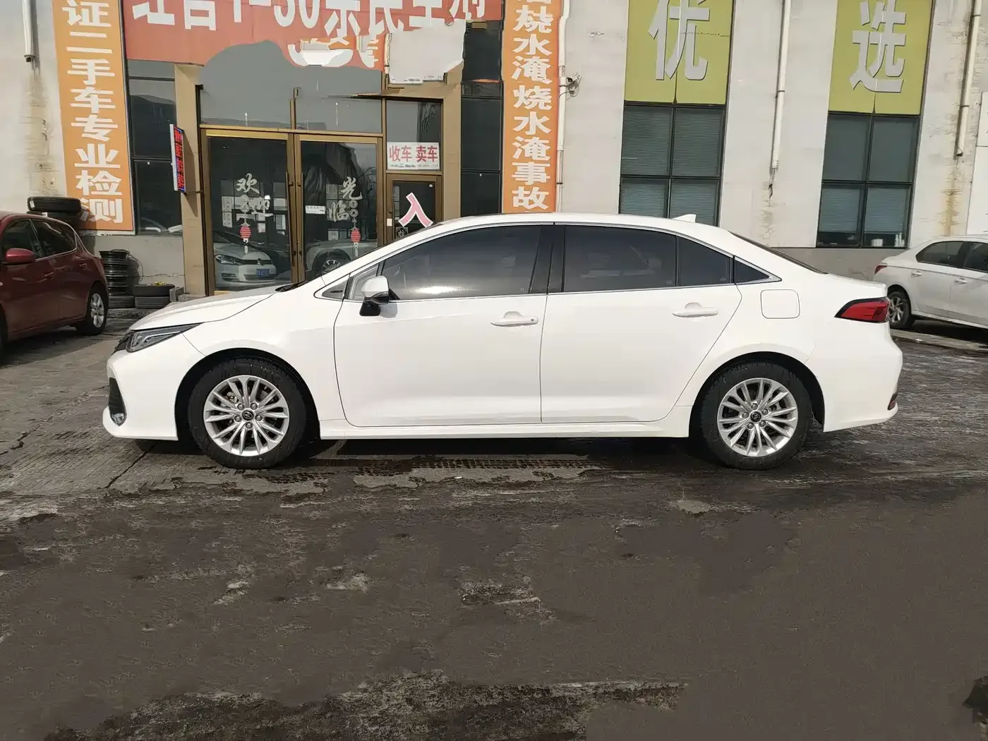 Toyota Allion 2023 2.0L Pioneer Edition — Фото автомобиля 3