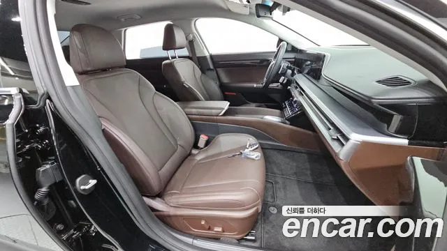 Hyundai Grandeur GN7 — Фото автомобиля 18