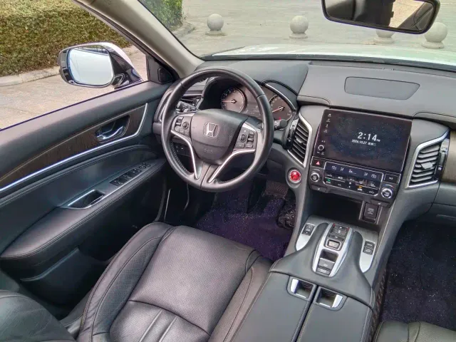 Honda Avancier — Фото автомобиля 10