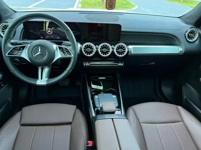 Mercedes-Benz GLB-Class — Фото автомобиля 6