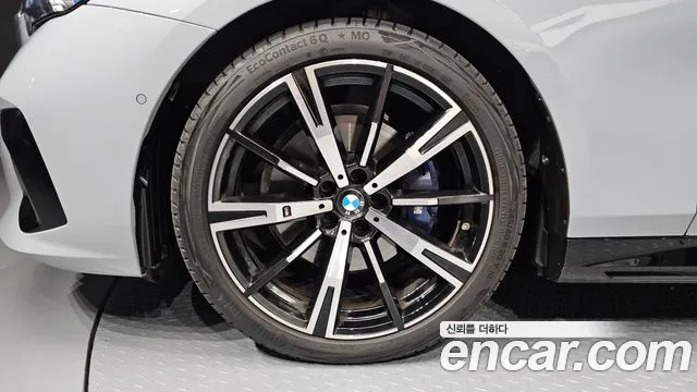 BMW 5-Series 5 серия (G60) 530i xDrive M Sport — Фото автомобиля 5
