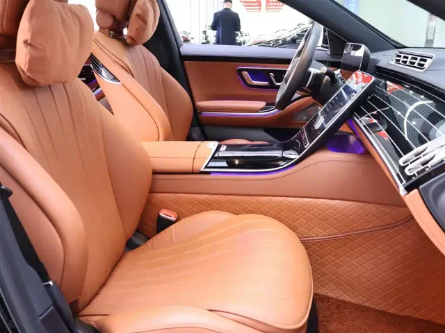 Mercedes-Benz S-Class — Фото автомобиля 20