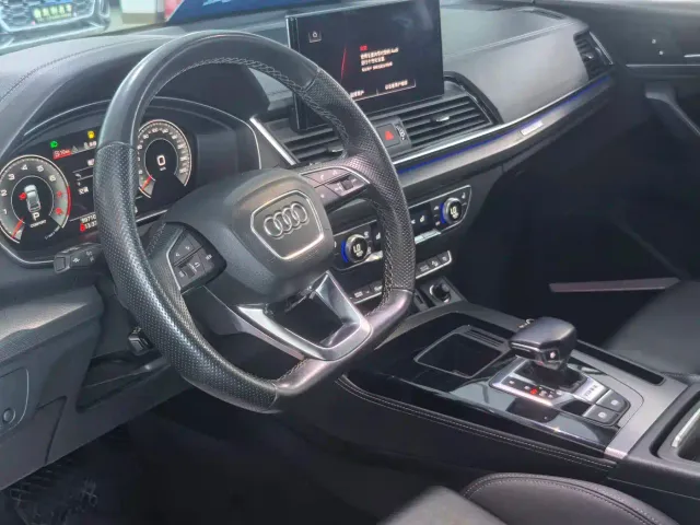 Audi Q5L — Фото автомобиля 4