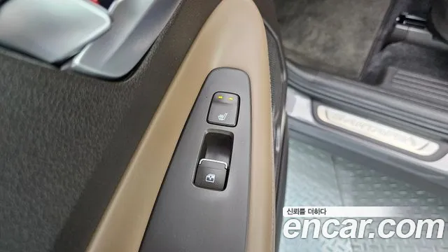 Hyundai Santafe — Фото автомобиля 26