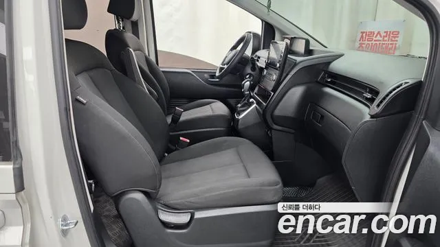 Hyundai Staria Staria Карго 5 мест — Фото автомобиля 26