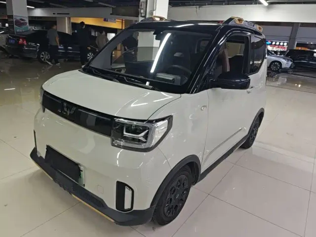 Фотография автомобиля — Wuling Hongguang Mini EV