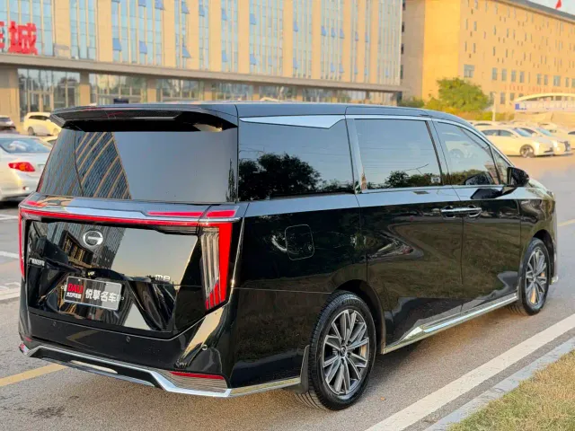 GAC Trumpchi M8 — Фото автомобиля 9