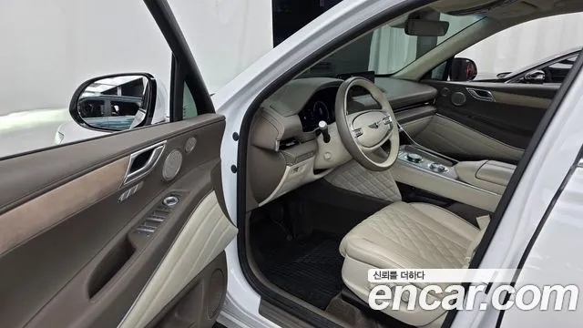 Genesis GV80 — Фото автомобиля 15