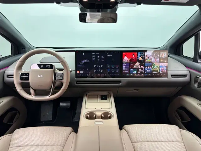 Li Auto i6 — Фото автомобиля 10