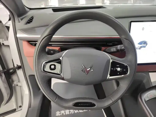 Arcfox Alpha T5 — Фото автомобиля 18