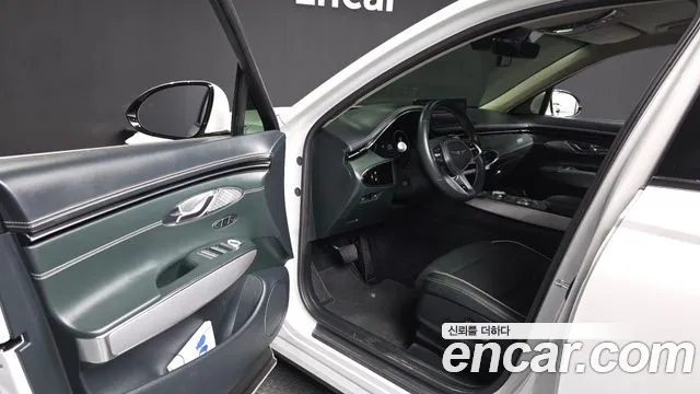Genesis GV70 Electrified — Фото автомобиля 15