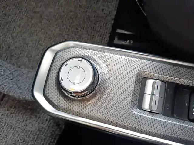 Baojun Yep — Фото автомобиля 8