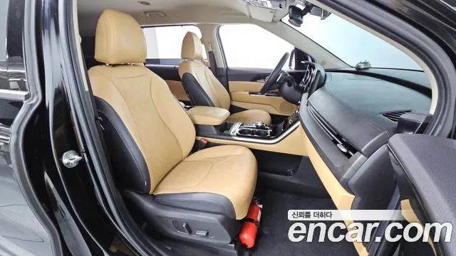 Kia Carnival — Фото автомобиля 26
