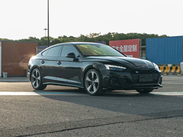 Audi S5 — Фото автомобиля 3
