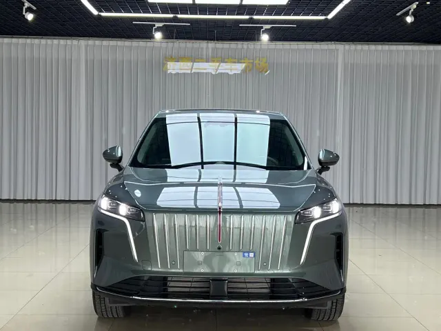 Hongqi HS6 PHEV — Фото автомобиля 2