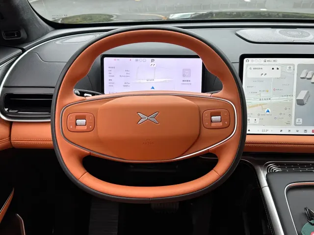 Xpeng G9 — Фото автомобиля 18
