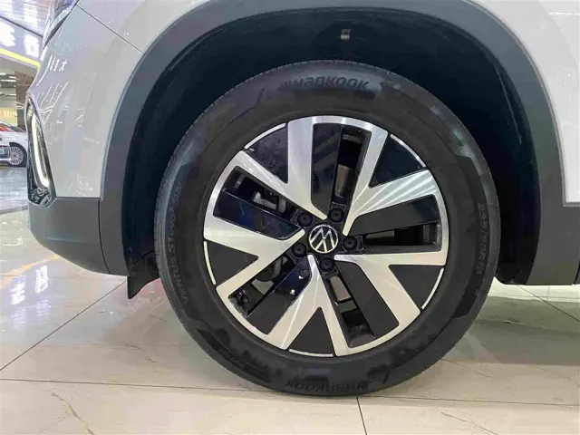 Volkswagen Tayron 2024 330TSI 2WD Luxury Plus Advanced — Фото автомобиля 5