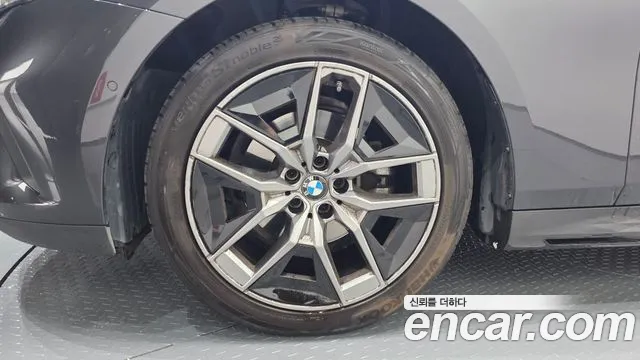 BMW 5-Series — Фото автомобиля 5