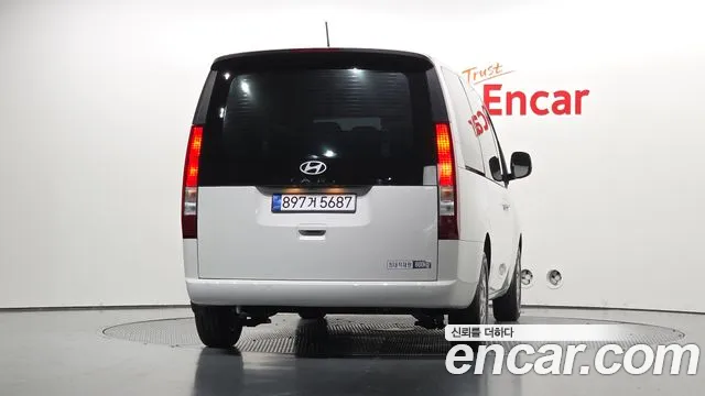 Hyundai Staria — Фото автомобиля 4