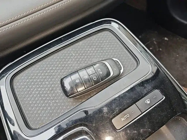 GAC Aion S Plus — Фото автомобиля 8