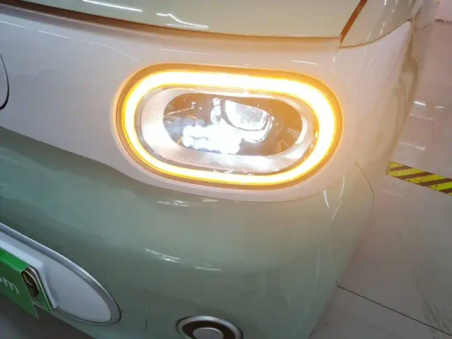 Wuling Hongguang Mini EV — Фото автомобиля 23