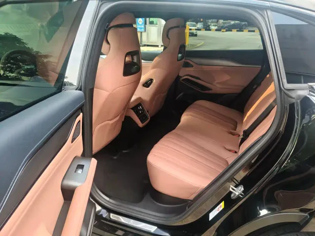 BYD Song L EV — Фото автомобиля 12