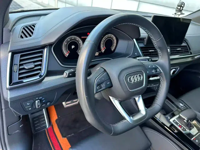 Audi Q5L — Фото автомобиля 23