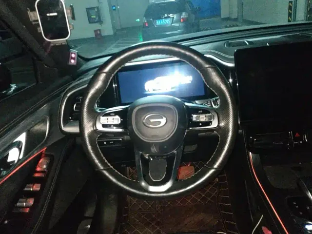 GAC Trumpchi GS8 — Фото автомобиля 15