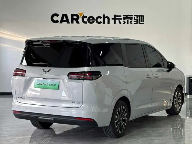 Wuling Starlight 730 — Фото автомобиля 14