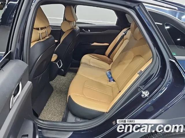 Kia K5 — Фото автомобиля 13