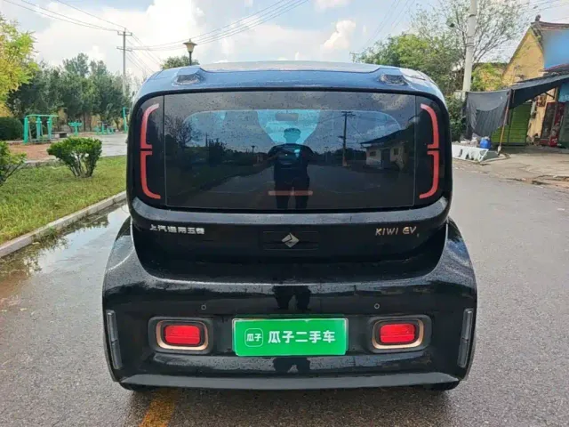 Baojun KiWi EV — Фото автомобиля 5