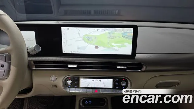 Genesis GV60 — Фото автомобиля 12