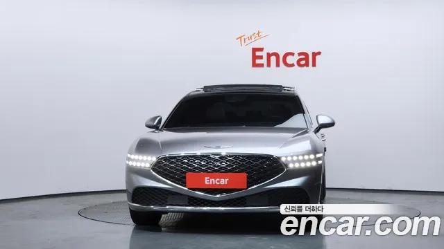 Genesis G90 Бензин 3.5 турбо AWD — Фото автомобиля 3