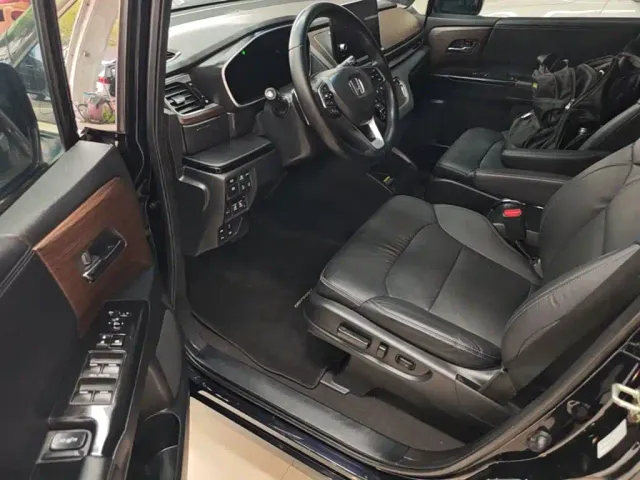 Honda Odyssey — Фото автомобиля 15