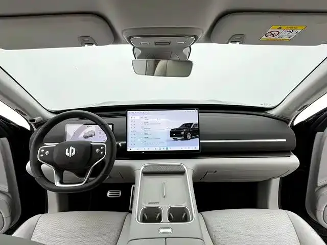 Leapmotor D Series — Фото автомобиля 9