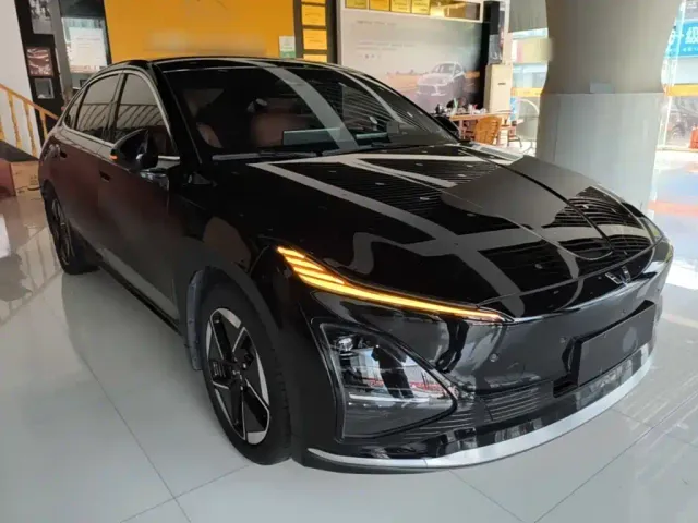 Wuling Starlight — Фото автомобиля 3