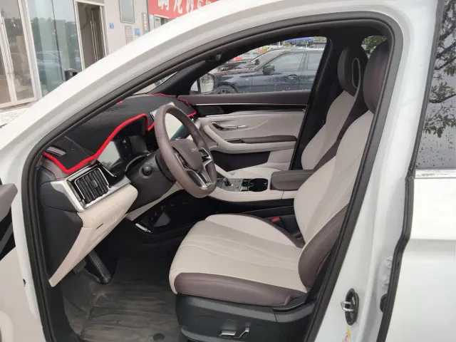BYD Song PLUS — Фото автомобиля 3