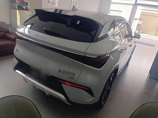 BYD Yuan PLUS — Фото автомобиля 6
