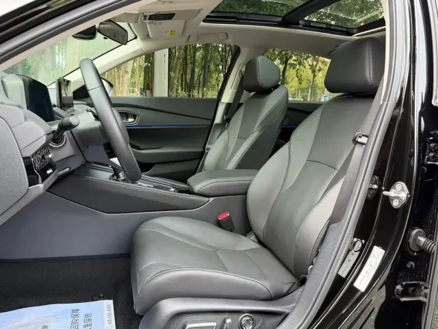 Honda Accord — Фото автомобиля 11