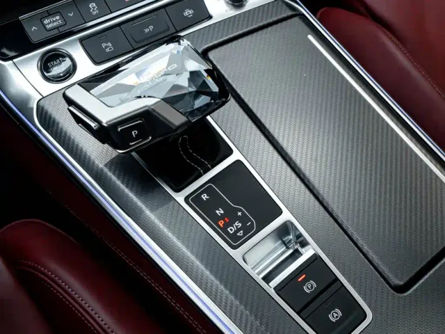 Audi A7L — Фото автомобиля 21