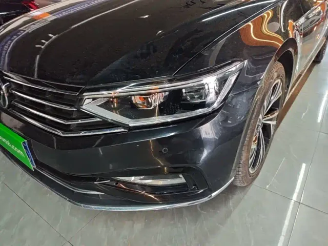 Volkswagen Magotan 2020 330TSI DSG Luxury — Фото автомобиля 23