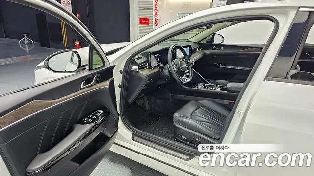Kia K5 3rd Gen — Фото автомобиля 10