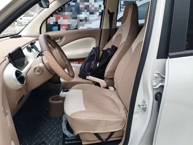 Wuling Hongguang Mini EV — Фото автомобиля 14
